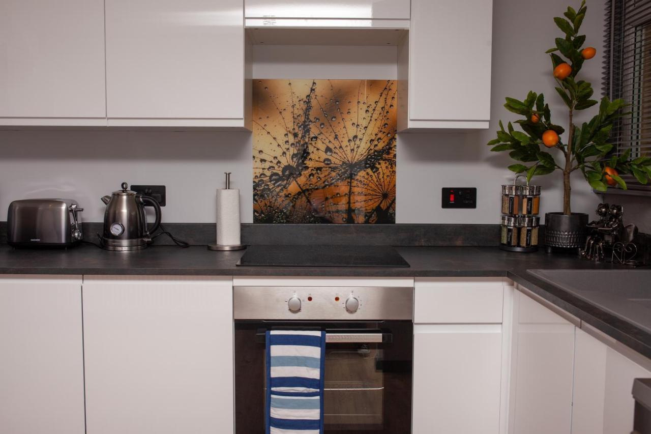 Holyrood New Apartment Edinburgh Dış mekan fotoğraf